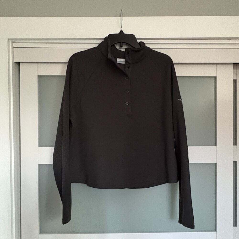 Women's Columbia Holly Hideaway Waffle Half Snap LS shirt Gray Large NEW